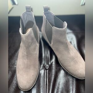 Men’s Suede Brown Boots